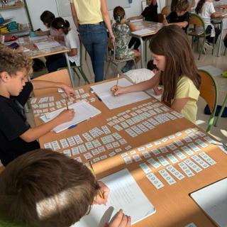 Matematiques Manipulatives Prim 2