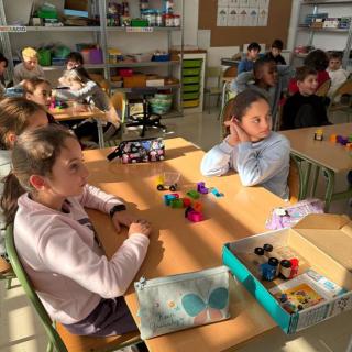Matematiques Manipulatives Prim 5
